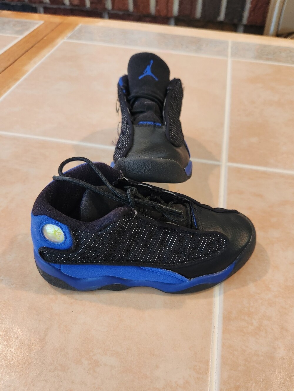 10c Kids Jordan Sneakers